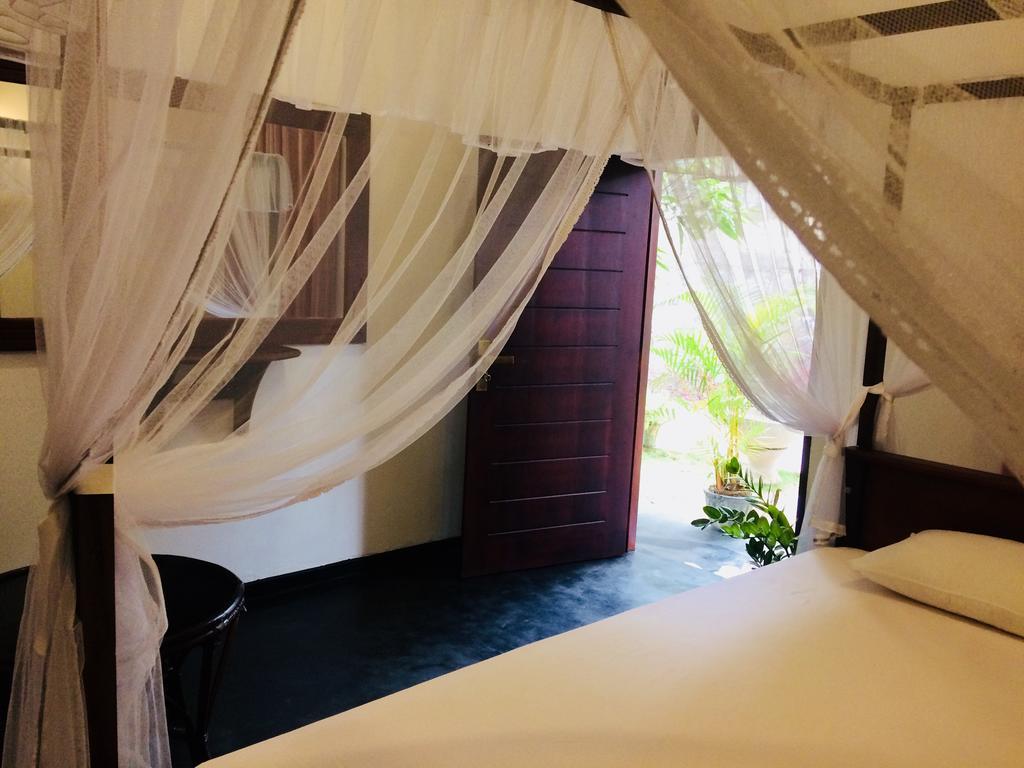 Damith Tourist Inn Mirissa Dış mekan fotoğraf